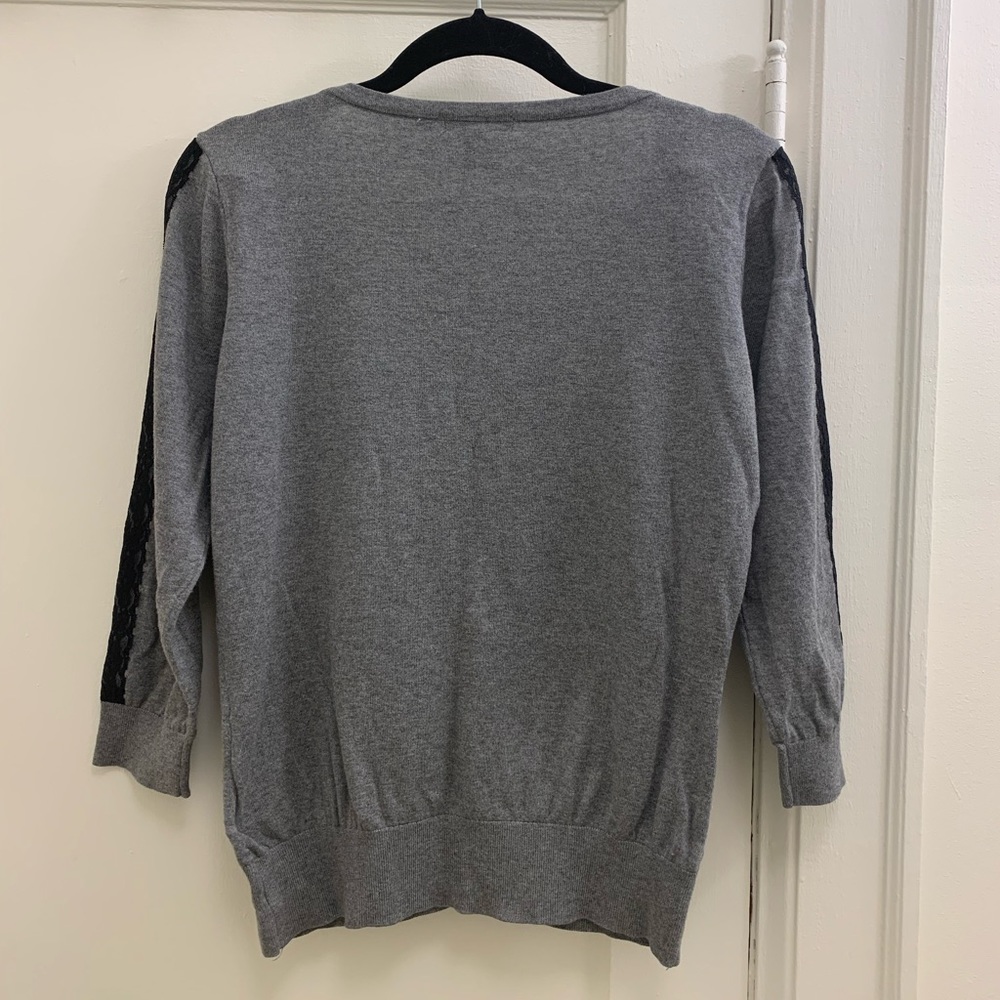H&M Fancy Sweater - Picture 2 of 5